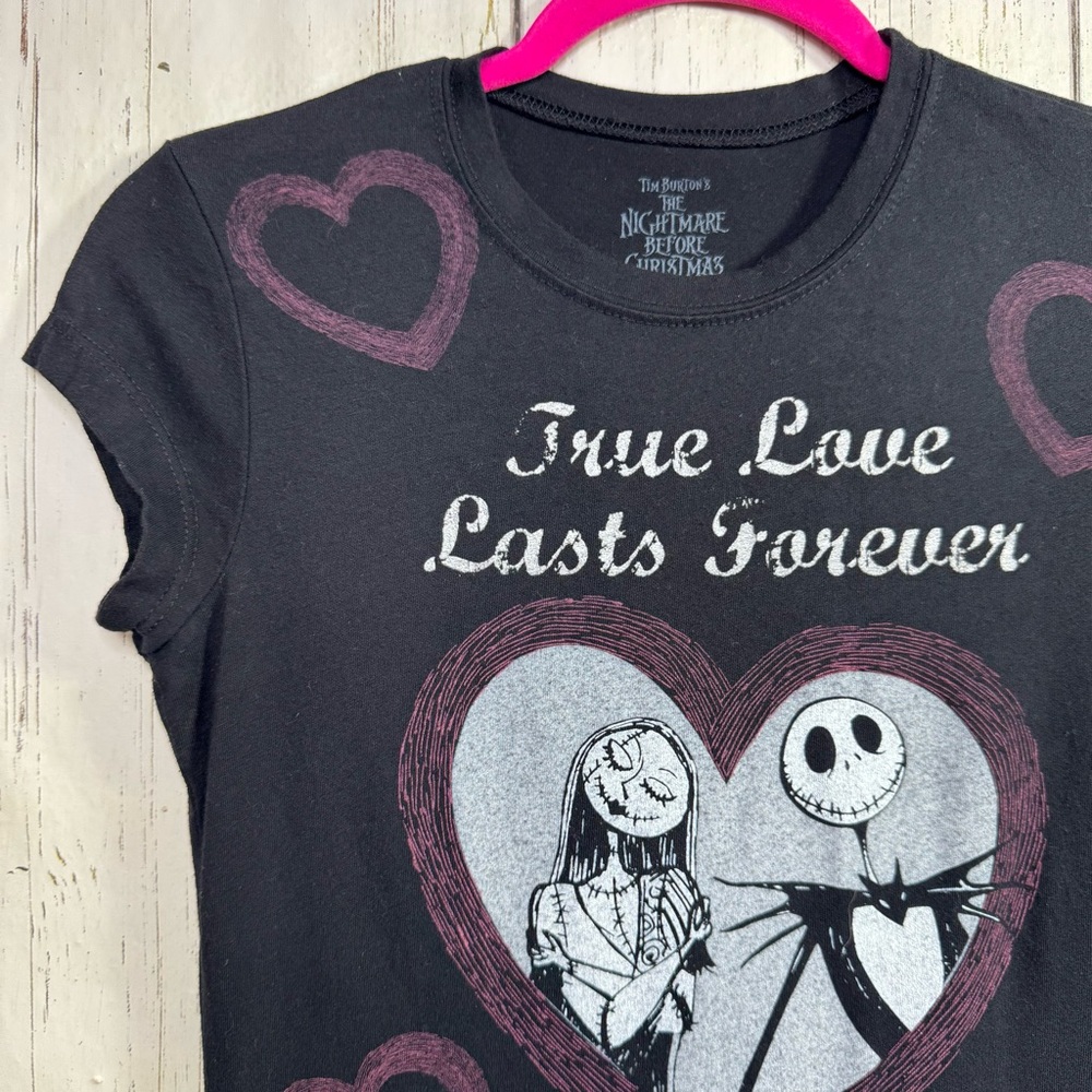 Disney Tim Burton Nightmare Before Christmas True Love Lasts Forever Tee M Goth - Picture 3 of 13